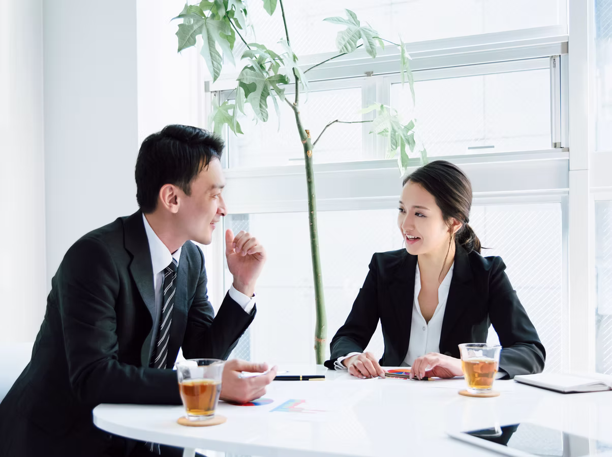 Como Criar um Sales Pitch que Conquista Clientes: Guia Prático e Exemplos